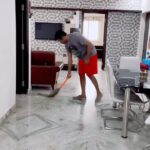 Vennela Kishore Instagram - ‪And its time to take turns at household chores..‬ ‪Dammunte Kaasko‬ ‪Dummunte Udsko‬ ‪#SocialDistancing ‬ HAPPY UGADI