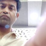 Vennela Kishore Instagram - Only one way to stop a one sided argument..Open the camera.. #Bheeshma shoot with @brahms25