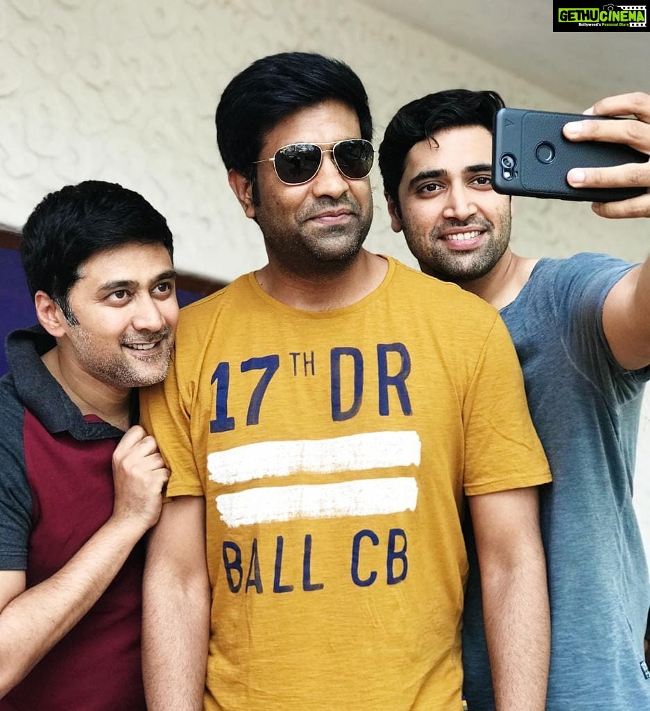 Vennela Kishore Instagram - 🎼🎼 Mere Do Anmol Ratan Ek hai Sesh tho Ek Ravindran 🎼🎼 #EnergizerSanitizerMesmerizer