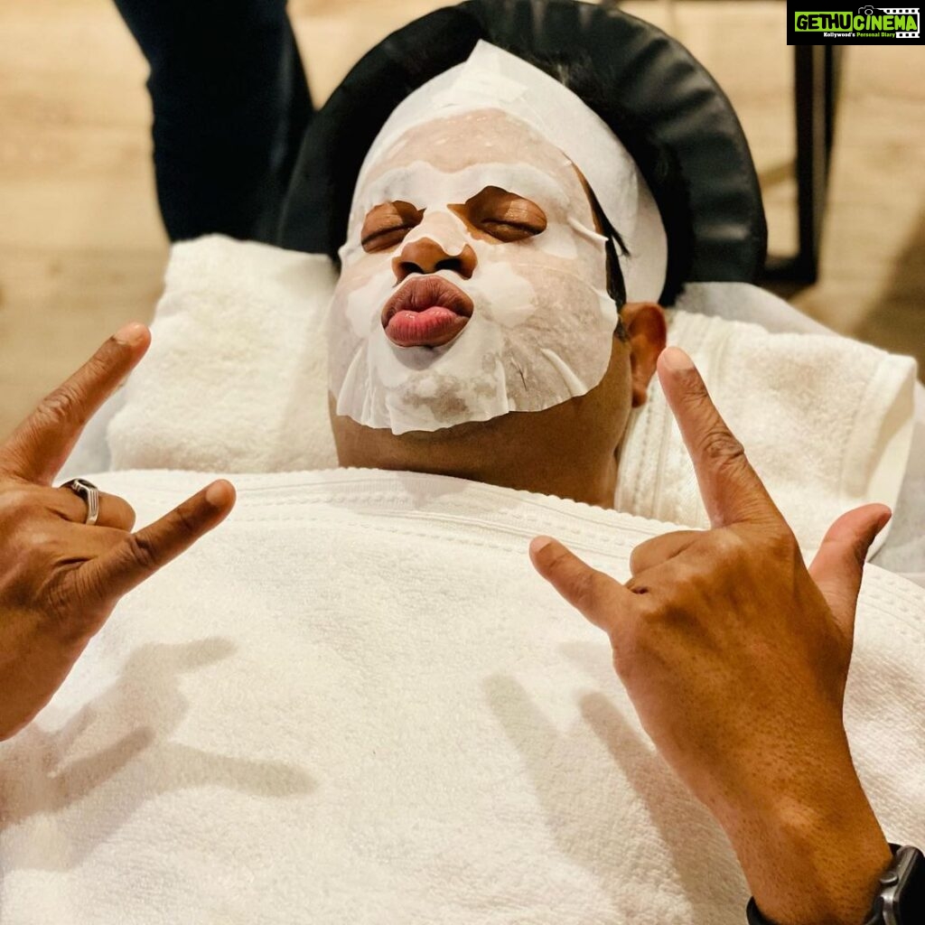 Vennela Kishore Instagram - Had to choose between 1. AdiviSesh Facial - brightens the skin 2. Brahmaji Facial - tightens the skin Went for both followed by a bath #ChemicalProductiveDay Indeed