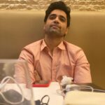 Vennela Kishore Instagram – Wishing a happy happy birthday to my cutie pie @adivisesh .. 
PS: pic has been darkened for better visibility 
#MaaThellaDora 🤪