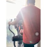 Vennela Kishore Instagram – Guerrilla filmmaking by @preyadarshe and me like “koun hai bbbbb..bhaiii aapp..arey🤪”

#RareSightForDarshi 🤣