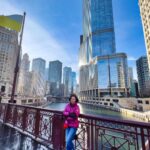Vidhya Instagram - A cold and windy day at Chicago😍 Chicago Downtown