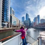 Vidhya Instagram - A cold and windy day at Chicago😍 Chicago Downtown