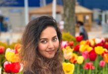 Vidhya Instagram - Weekend at Detroit 🌷 #michigan #detroit Detroit, Michigan