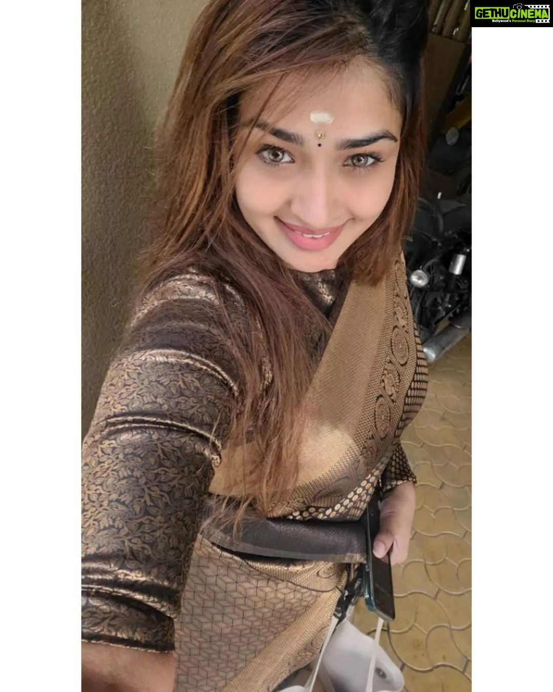 Vidhya Mohan Instagram - ❤️❤️ #love #instagood #fashion #photooftheday #beautiful #art #photography #happy #picoftheday #cute #follow #tbt #followme #nature #like4like #travel #instagram #style #repost #summer #instadaily #selfie #me #friends #fitness #girl #food #fun #vidyavinumohan❤