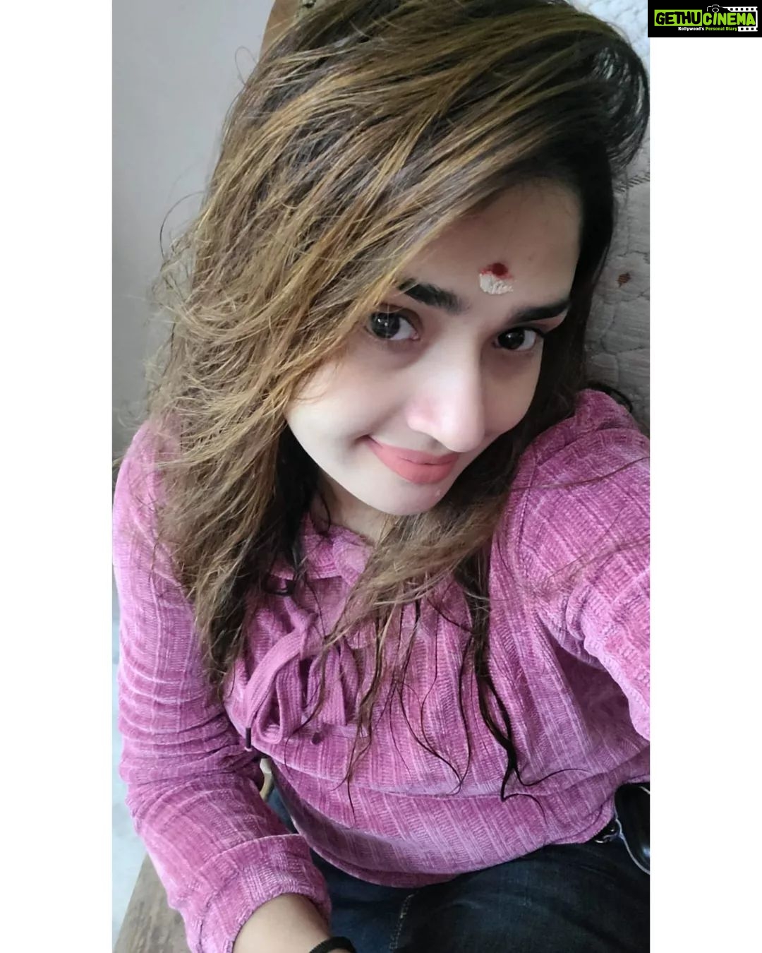 Vidhya Mohan Instagram - ❤️❤️❤️ #love #instagood #fashion #photooftheday #beautiful #art #photography #happy #picoftheday #cute #follow #tbt #followme #nature #like4like #travel #instagram #style #repost #summer #instadaily #selfie #me #friends #fitness #girl #food #fun