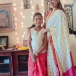 Vidhya Mohan Instagram - Blessed 😇😇🙏 . . . . . #abiyumnaanum #shoot #adshoot #riyamanoj_official #vidhyavinumohan #happytogether