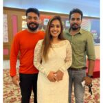 Vidhya Mohan Instagram - 🧡🤍💚 #love #instagood #fashion #photooftheday #beautiful #art #photography #happy #picoftheday #cute #follow #tbt #followme #nature #like4like #travel #instagram #style #repost #summer #instadaily #selfie #me #friends #fitness #girl #food #fun #vidyavinumohan❤ #vinumohan