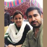 Vijay Antony Instagram - ‪With my director @astrokiru #KAALI shooting spot 🎥⚔️⏳😊‬
