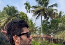 Vijay Deverakonda Instagram - Ride to work - In Kerala.