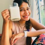 Vijayalakshmi Instagram – Favourite after work out smoothie! 

Banana 
Nuts 
Dates 
Whey protein 
Unsweetened almond milk! #thebest