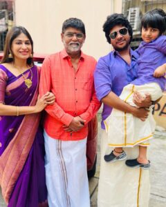Vijayalakshmi Instagram - இனிய தீபாவளி வாழ்த்துகள் 🪔🤗

@ahathiansannasi 
@dir_thiru 
@kanithiru10 
@desinghperiyasamy 
@niranjani_ahathian 
@its______iya