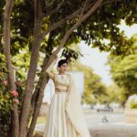 Vijayalakshmi Instagram - Happy onam people 🤌💛 Outfit: @annamstudio ♥️♥️♥️ Photograph: @pictures_by_dhinesh_siva @studio_d_weddings Designed by: @pradeepkumar0606 Styling: @jai_joseph_69 Concept & coordinate by : @pritthvii Mua: @meticulous_makeovers