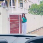 Vijayalakshmi Instagram - Every time I open gate for him I salute him with a big smile. Something I love doing. Been doing it for more than a year! I love it so much that we abandoned the idea of installing an electric gate. Recently feroz started recording me! But wait.. These smiles and love vibes are not created for the camera. It’s for him. For feroz. Posting it here to just tell you one thing.. We don’t need candle light dinners and solitaires to create those special moments. All it takes is two hearts in love. Try it. It’s realmagic! Lol, my fav oxymoron! #realmagic #love🤍