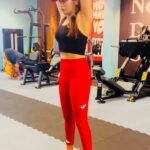 Vijayalakshmi Instagram - Wot wot..??? @bayfitecr @coachhariprasad @letsmuscleup