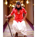 Vikram Instagram - Red & White. Not quite ready to fight. #adithakarikalan #ps2