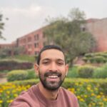 Vikrant Massey Instagram - 🌻
