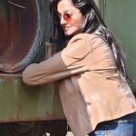 Vimala Raman Instagram – Art of camouflage 🤎💚😎
.
.
.
#camouflage #hungary #budapest #colors #history #army #love #raw #spring #travel #travelgram #europe #telugucinema #tamilcinema #actor #actress #vimalaraman