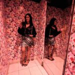 Vimala Raman Instagram - Pink reflections 💗 . . . #justforfun #latest #new #reflection #candid #pink #backhome #home #sydney #australia #holiday #summer #fashion #love #actor #actress #vimalaraman