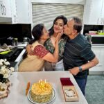 Vimala Raman Instagram – 23.1.23 And this time it was a special birthday so grateful to spend it with my family back home ❤️💞🥰😘🫶🏽

#birthday #hbd #family #home #sydney #gratitude #blessed #blessedwiththebest  #vimalaraman #actor #lifeisbeautiful Sydney, Australia