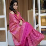 Vinitha Koshy Instagram - PC @ashiq_rahim Costume @pastelsdesignstudio Make up @aishamuhsina Jewellery @nakshatragoldanddiamonds Agency @chiramelmediaworks Brand consultant @abithahemington Creative Director @babinchiramel
