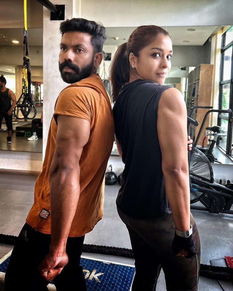 Vinitha Koshy Instagram - Hustle for that muscle 💪 PC @krisshmc