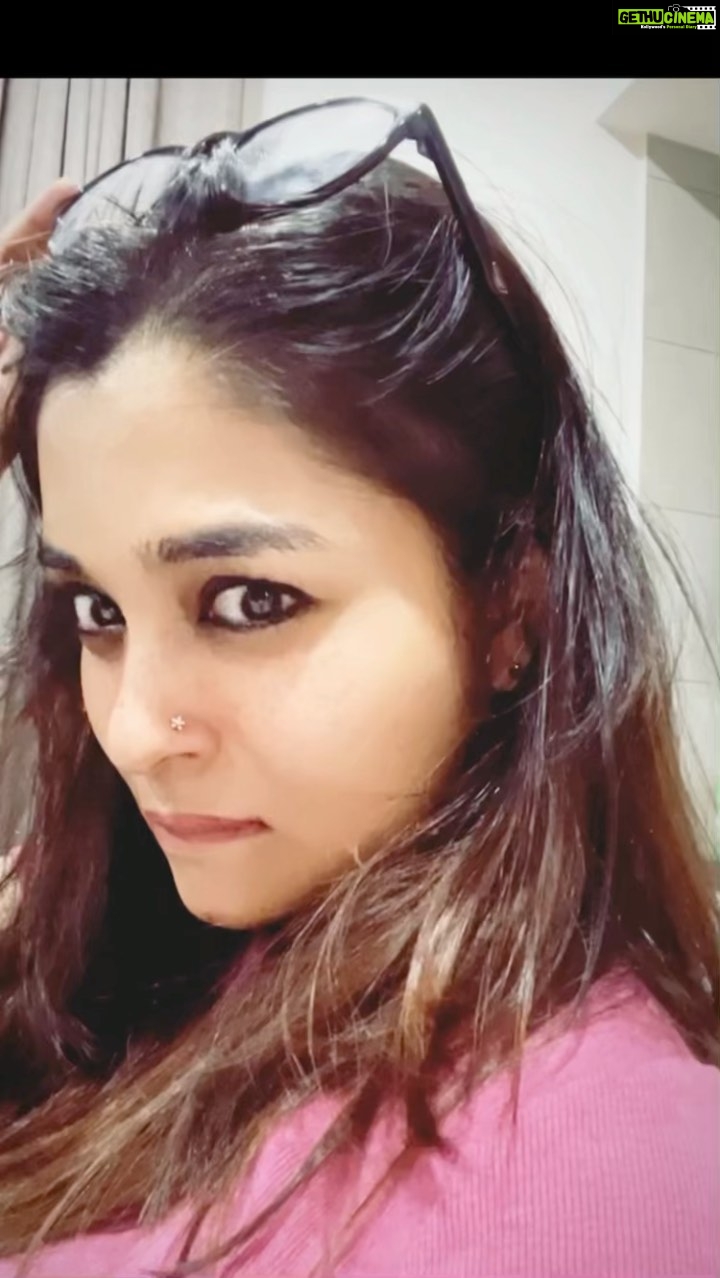Vinitha Koshy Instagram - #abeautifulmess 🌚