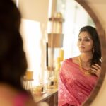 Vinitha Koshy Instagram - PC @ashiq_rahim Costume @pastelsdesignstudio Make up @aishamuhsina Jewellery @nakshatragoldanddiamonds Agency: @chiramelmediaworks Brand consultant @abithahemington Creative Director @babinchiramel Location @popularcandlessince1960