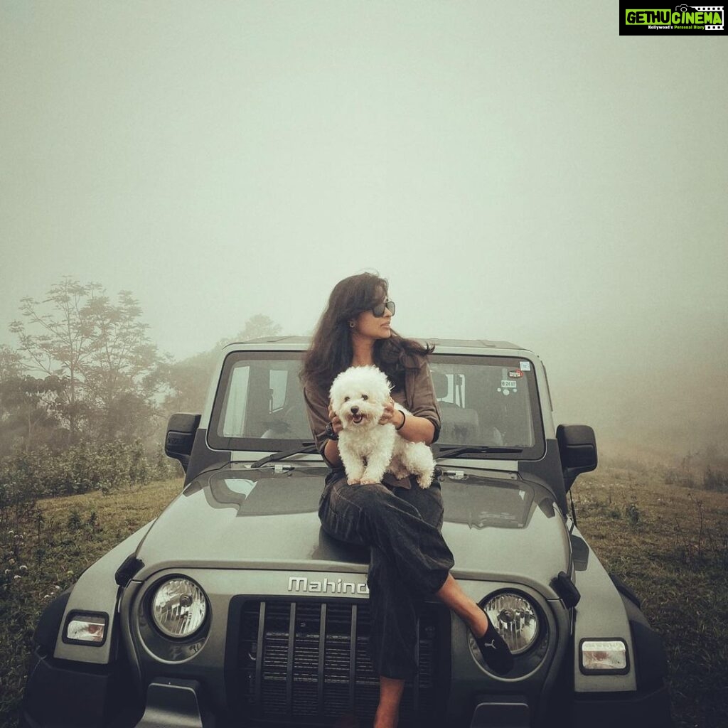 Vinitha Koshy Instagram - Never settle for less ✌️💫🍻