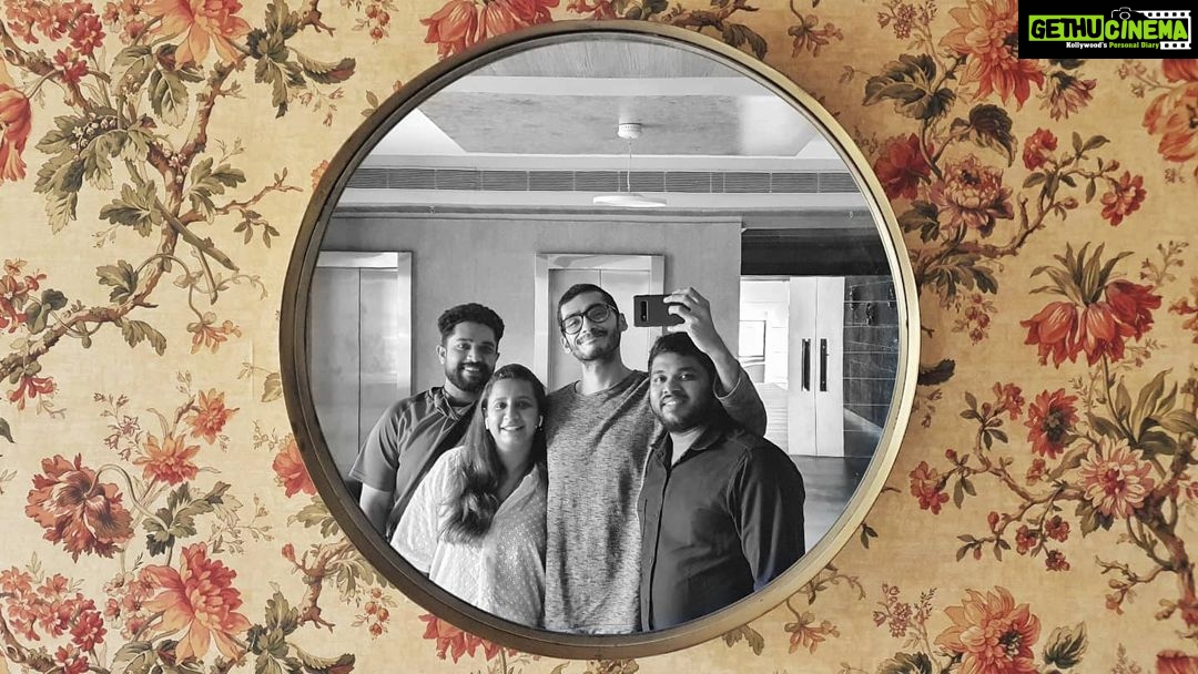 Vishak Nair Instagram - Wallflowers. Flowerwall.