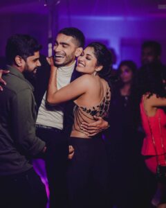 Vishak Nair Instagram - The Shindig (2/3)

Shot by the amazing peeps at @lightsoncreations @jiksonphotography
Decor by @locsignaturewedding @alwingeorge__locsignature @punarcollective

Styled by @stylefilesbyzoya__joy  @chaaya.in
Outfit for Vishak : @men_in_q_wedding 
Assisted by sreelakshmysreekumar 
@asna_ansar_5
HMU : @aishwaryakarayilofficial