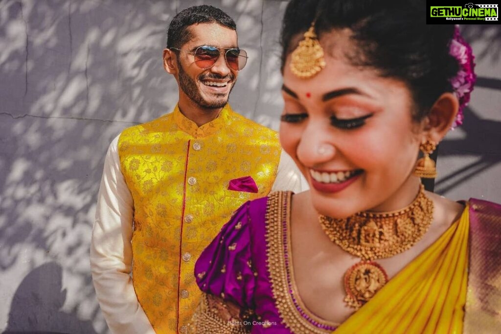 Vishak Nair Instagram - The Engagement (1/3) Shot by the amazing peeps at @lightsoncreations @jiksonphotography Decor by @locsignaturewedding @alwingeorge__locsignature @punarcollective Styled by @stylefilesbyzoya__joy @chaaya.in Outfit for Vishak :@men_in_q_wedding Outfit for Jayapriya: Saree @vijayalakshmisilksarees Bridal blouse : @chaaya.in Assisted by sreelakshmysreekumar @asna_ansar_5 HMU : @aishwaryakarayilofficial
