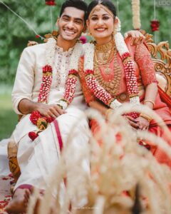 Vishak Nair Instagram - Muhurtam 🌷🌷

Photography by @lightsoncreations

Styled by @styledbyzoya_ 
Assisted by @__eb___it 

Outfit for Vishak @men_in_q_wedding 
Outfit for Jayapriya 
@chaaya.in
Mua for Jayapriya @aishwaryakarayilofficial 
Mua for vishak @soorajskofficial