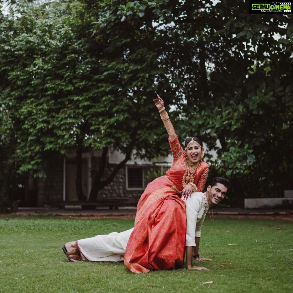 Vishak Nair Instagram - Muhurtam 🌷 Photography by @lightsoncreations Styled by @styledbyzoya_ Assisted by @__eb___it Outfit for Vishak @men_in_q_wedding Outfit for Jayapria @chaaya.in Mua for Jayapria @aishwaryakarayilofficial Mua for vishak @soorajskofficial MoonGate Events Venue