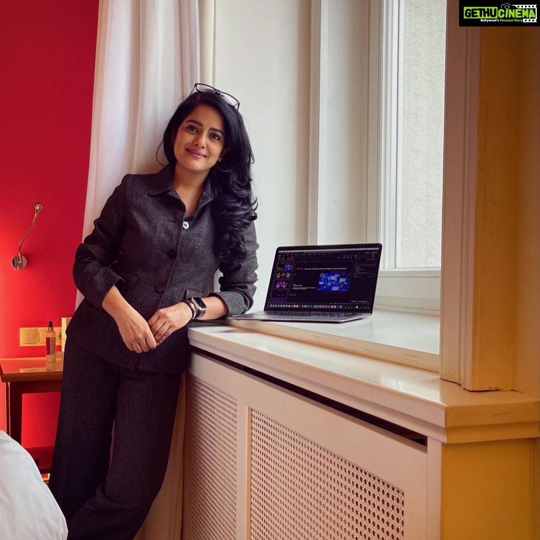 Vishakha Singh Instagram - Behind the scenes prep for my session at CIMix 2023 in Vienna. Putting together a presentation requires creative brainstorming. From the topic to data collation, designing the deck , working with the designers and to actual delivery of the speech - it’s a good amount of effort one must put in. A process that I enjoy. Clothes also become an important decision. Comfort is the primary objective. This year - keeping in line with my commitment to practicing sustainability, I decided to dig into my wardrobe and found this beautiful business suit I had bought in 2008 from @jasperconran in London. I remember back then it was a size large for me and my father had insisted I buy this because it was great quality. Glad I did! A grey cold morning and a grey business suit + comfort and confidence : Recipe for a good start to the day :) Vienna, Austria