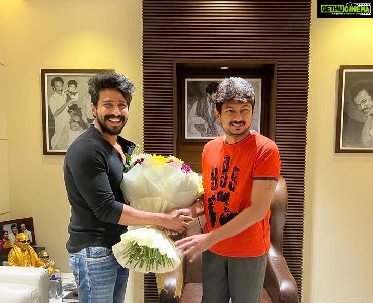 Vishnu Vishal Instagram - Thank you so so much @udhay_stalin na for always holding my back during the most difficult times... Words can never be enough... @redgiantmovies_ #FIRonFeb11