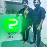 Vishnu Vishal Instagram - Train hard... Recover hard... @recoverylab.in ... Luvly place and a great analysis of my body and mind by @shajin_francis .. Thank you @coachhariprasad for this new brilliant start up that will help people get rid of their body and muscle related issues...