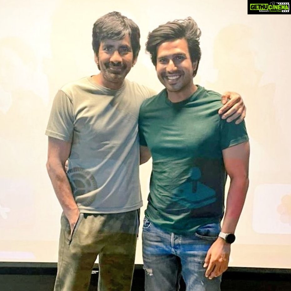 Vishnu Vishal Instagram - Want to know the real reason behind this click...???? Stay tuned.. MY BIGGEST ANNOUNCEMENT COMING TOMORROW.. #MassMaharaja @raviteja_2628 @VVStudioz