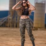 Vithika Sheru Instagram - Once You See Results It Becomes An Addiction 🖤 The Results Made Me Wake Up At 4am Everyday Since Last Six Months… Thank You Guruji @antony.arnoldfitnessgym PC- @leafthestudio