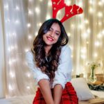 Vithika Sheru Instagram - Merry Christmas 🎄 🎁 PC - @teamartviewworks