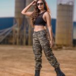 Vithika Sheru Instagram – Once You See Results It Becomes An Addiction 🖤 
The Results Made Me Wake Up At 4am Everyday Since Last Six Months… Thank You Guruji @antony.arnoldfitnessgym 

PC- @leafthestudio