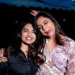 Vithika Sheru Instagram - Thankful, Grateful And Blessed To Have All Of You In My Life❤️ @itsvarunsandesh @mr.noelsean @krithikasheru @priya.0206 @nihita.raju @sudhir0593 @krishna_422 @bhargavikunam @alekhyaharika_ @nikhilvijayendrasimha @ashmita_9 @jannu.sudhir @gokul_menon.official @dr.sindhureddy @amrithagaddam @dr_apuroopa_gaddam @vivek.sriraj @khaja.nature . . . . PC - @teamartviewworks Decor- @thewishtree_surprisingpeople Food - @krishnapatnam_kitchen Cake - @cakesnhugs Durgam Cheruvu Spl Bridge