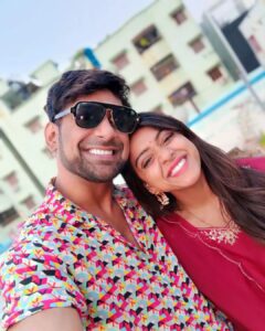 Vithika Sheru Instagram - Andariki Sankranthi Subhakankshalu 🙏🏽 May God Bless everyone with lots of happiness, great health, and an abundance of peace ✌️ #happysankranthi