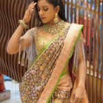 Vithika Sheru Instagram - When U Drape A Saree My Confidence Is In Next Level ❤️ Who Else Feels The Same Way ? M&H - @nicenailsbabyhyderabad Styled by @rishi_chowdary Saree @kalamandirroyale Blouse @r.for.rupamani Jewellery @shriyeras_jewels