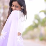Vithika Sheru Instagram – This Song Is Love 💜 

Check Out My New DIY, Out Now – Link In My Bio. 

Love You Besties 🫶🏽

Edit – @mr.noelsean 

VC – @teamartviewworks