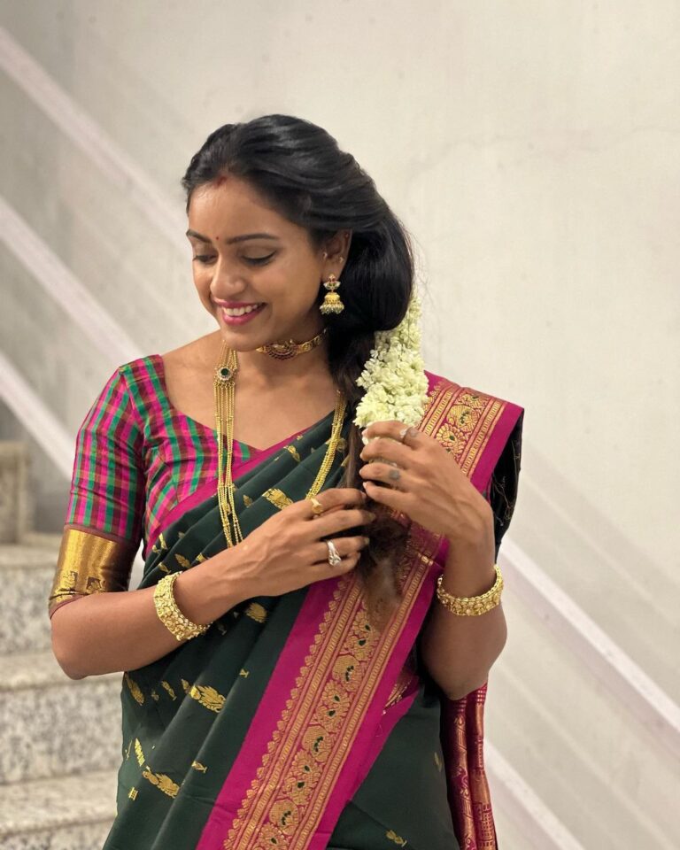Vithika Sheru Instagram - #weddingseason