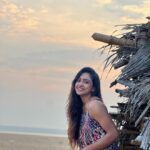 Vithika Sheru Instagram – You Learn A Lot By Being Silent 

PC – @actorvenky 
@mannepuriprashanth
