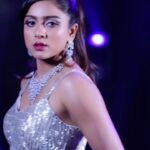 Vithika Sheru Instagram - Have Created Look Book For Brides To Be 2023, Do Check Out The Full Video On My Youtube Channel Link In My Bio ❤️ Thank You For This Edit @mr.noelsean Location - @passionate_studios