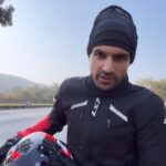 Vivek Dahiya Instagram - Pursuit of Happy-ness !